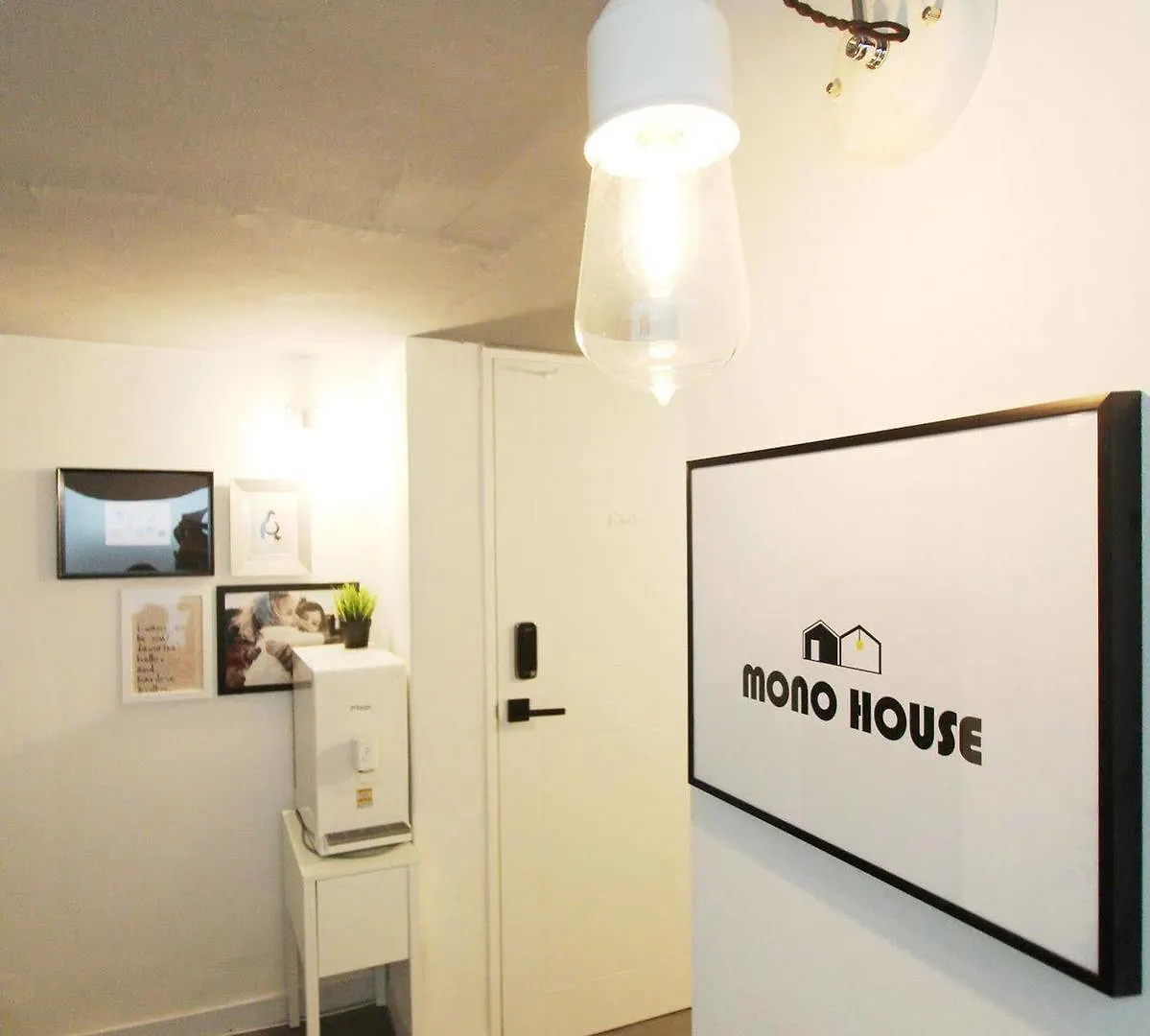 Mono House Hongdae Hotel Seoul