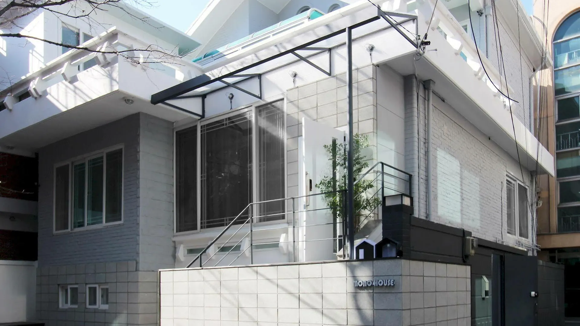 Mono House Hongdae Hotel Seoul