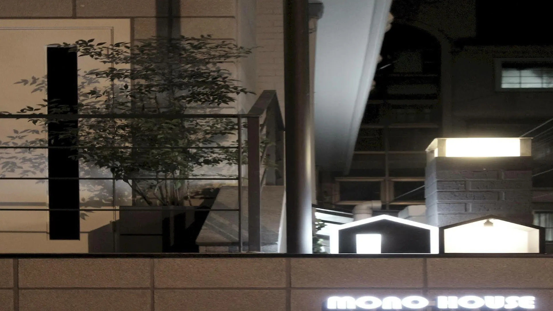 Mono House Hongdae Hotel Seoul